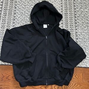 Aritzia Mega Fit zip up sweatshirt